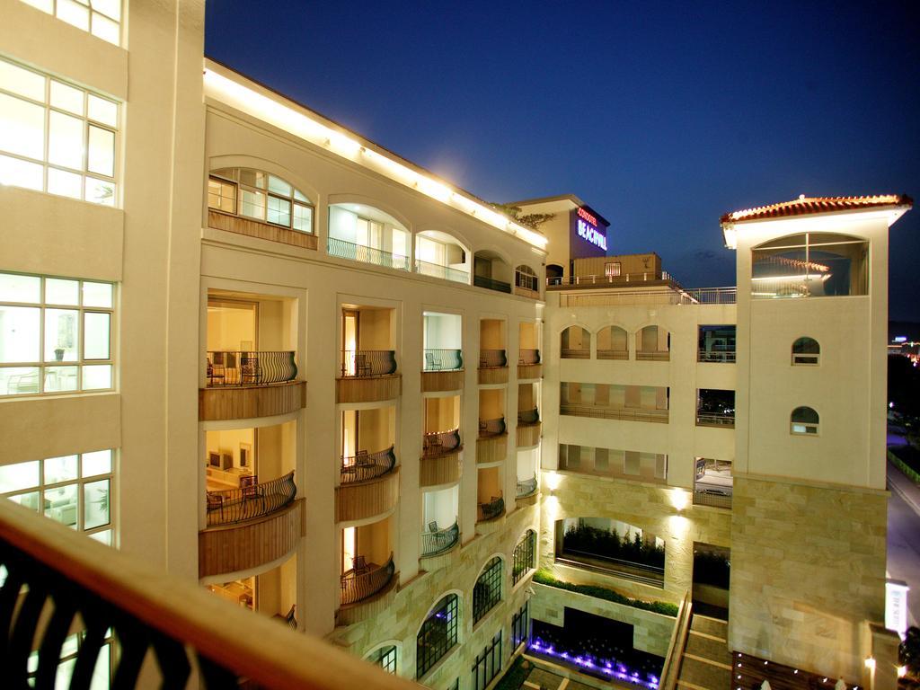 The Suites Hotel Naksan Янъян Экстерьер фото