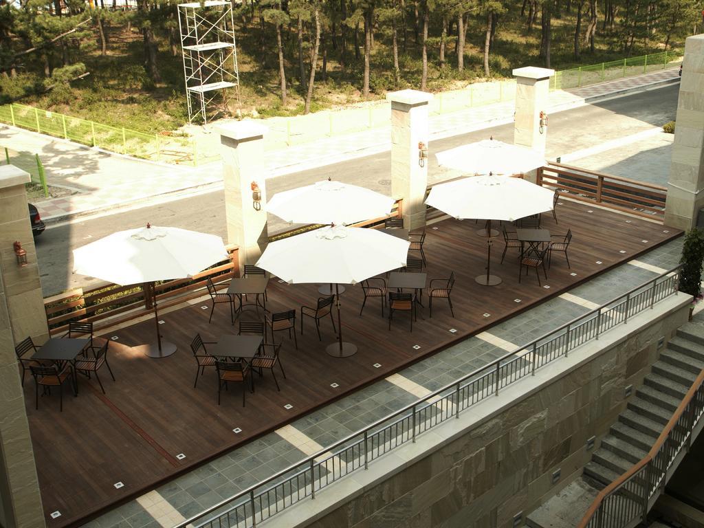 The Suites Hotel Naksan Янъян Экстерьер фото
